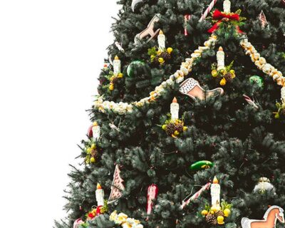 Cómo montar y decorar un árbol de Navidad